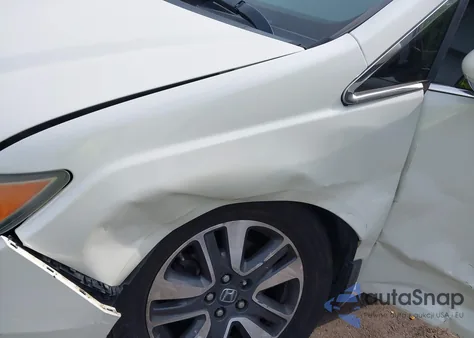 2015 Honda Odyssey Touring/Touring Elite из США, поврежденный, VIN 5FNRL5H90FB016806